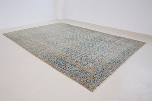 This is a handmade antique Tabriz rug, woven in Persia. The Tabriz region is known for producing some of the most ornate Persian carpets, often known for their mesmerising and intricate repeating patterns.