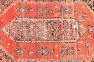 Lori is a handmade Vintage Malayer rug, woven in the North West of Persia. The Malayer region is known for producing some of the most ornate Persian carpets, often known for their mesmerising and intricate repeating patterns.