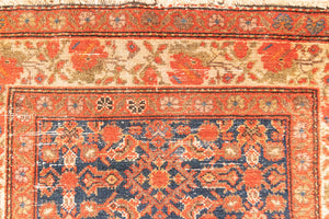 The Malayer region is known for producing some of the most ornate Persian carpets, often known for their mesmerising and intricate repeating patterns.This extra long handwoven vintage runner rug features a beautiful intricate design and lots of character and charm.
