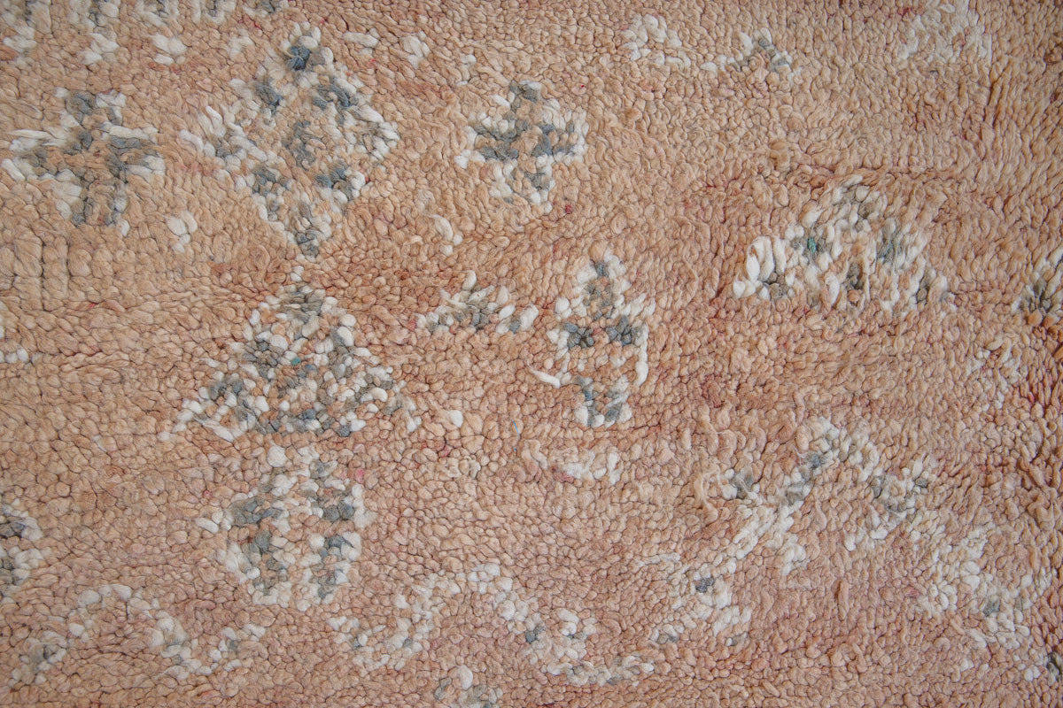 Bloom vintage Beni Ourain rug with a thick textured pile, peach coloured, grey tassels.