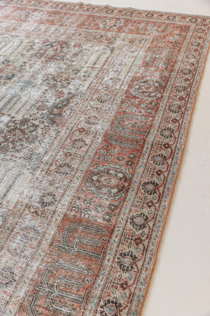 This is a handmade antique Tabriz rug woven in Persia. The Tabriz region is known for producing some of the most ornate Persian carpet, often known for their mesmerising and intricate repeating patterns.