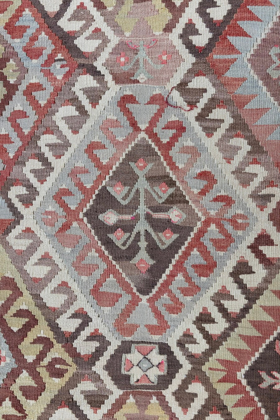 Introducing our new vintage kilim collection 1