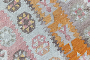 Mirelli is a Central Anatolian kilim. Hand-woven on village and nomadic looms in vivid, naturally dyed colours. Mirelli is dotted with the classic Anatolian star motif, long believed to symbolise happiness and fertility.