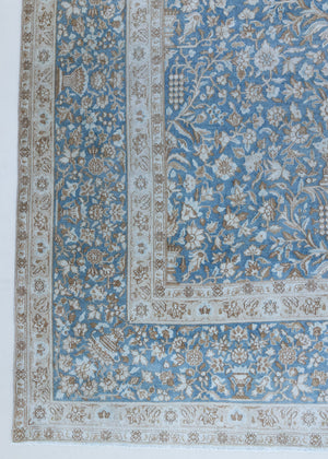 Tess is an original oversized Persian Kerman rugs from the the south east of Kerman, carpets from this part of Persia often feature very intricate floral designs. This is a lovely rug with muted tones.