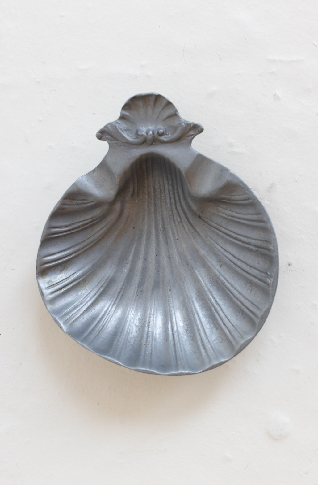 FRENCH SHELL PEWTER DISH
