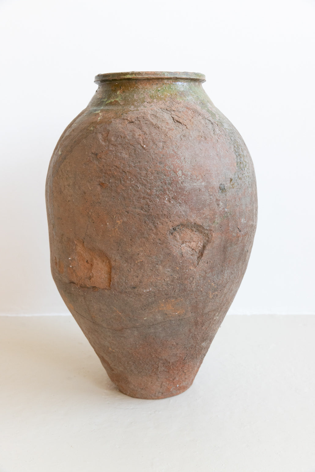 EXTRA LARGE ANTIQUE OLIVE POT