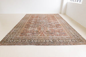 This is a antique Persian Mahal rug. Persia has the most desirable rugs and carpets with stunning designs such as this carpet. Now available at Ourika London.