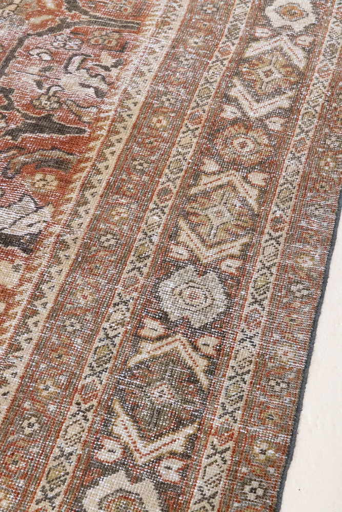 This is a antique Persian Mahal rug. Persia has the most desirable rugs and carpets with stunning designs such as this carpet. Now available at Ourika London.