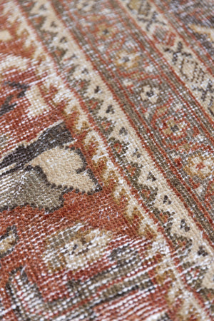 This is a antique Persian Mahal rug. Persia has the most desirable rugs and carpets with stunning designs such as this carpet. Now available at Ourika London.