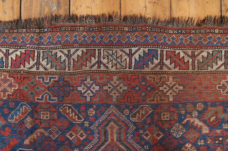 Elegant Pascale Rug with Detailed Nomadic Designs - Fringe View