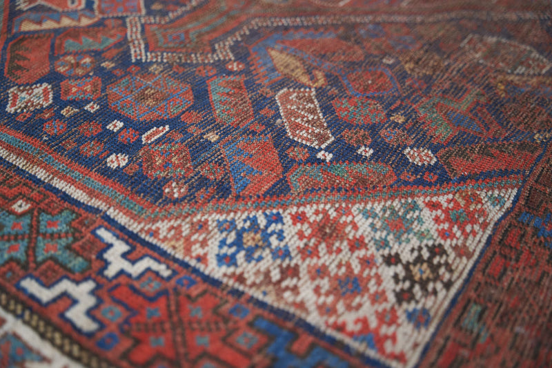 Antique Pascale - Qashqais Nomadic Rug with Soft Natural Dyes