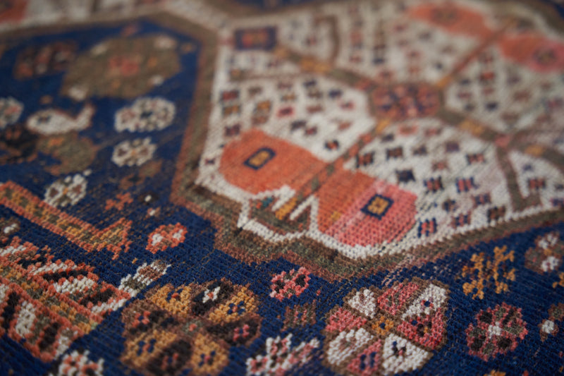 Qashqais Miranda Nomadic Rug with Soft Natural Dyes - Medilion View