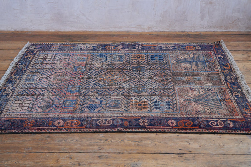 Handmade Flossie Rug with Geometric Designs, Size - 190 x 134 cm