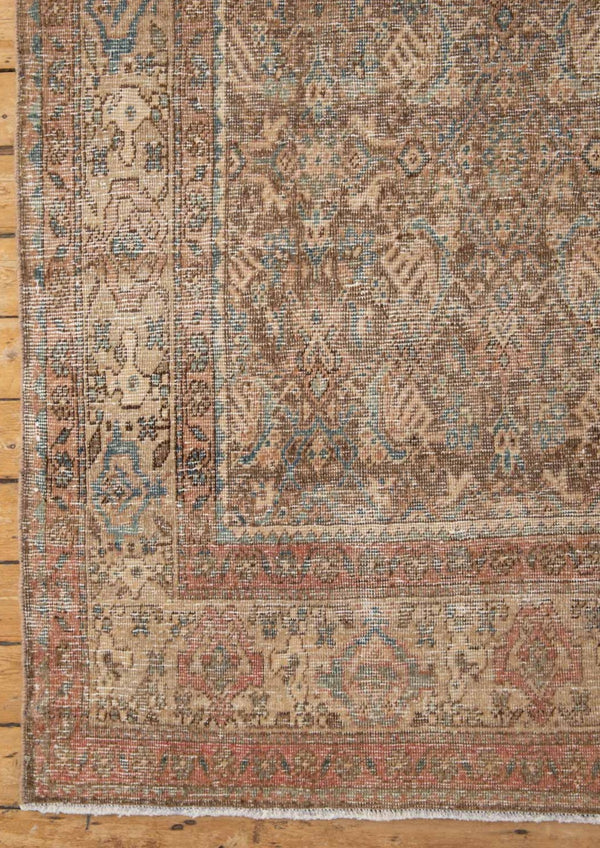 Antique Washed Sylvia Mahal Rug - Left corner view