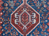 Jiro - Handmade Qashqai Rug with Beautiful Designs - Medilion View